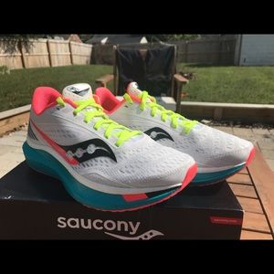 Saucony Endorphin Speed